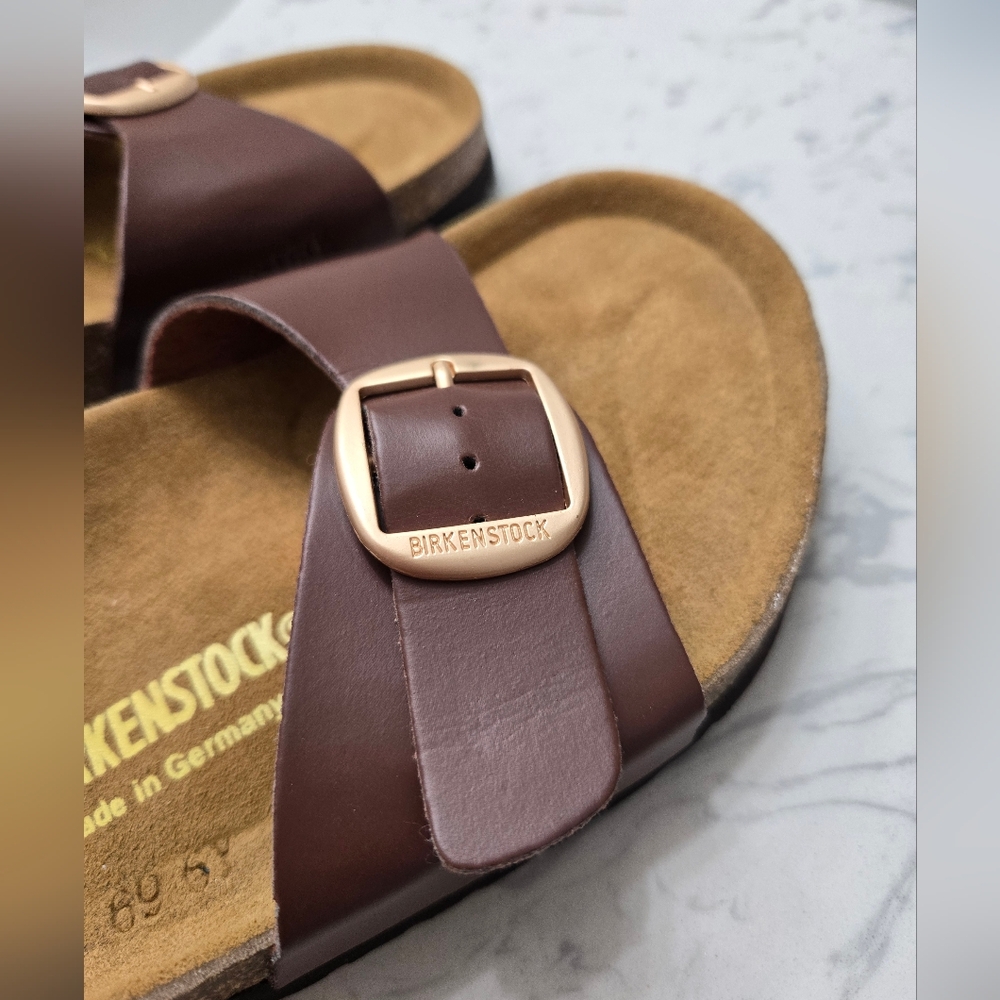 BIRKENSTOCK Slide Sandals with Gold Buckle - Picture 3 of 7